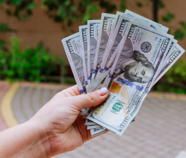 Валютные лимиты пересмотрели второй раз за месяц